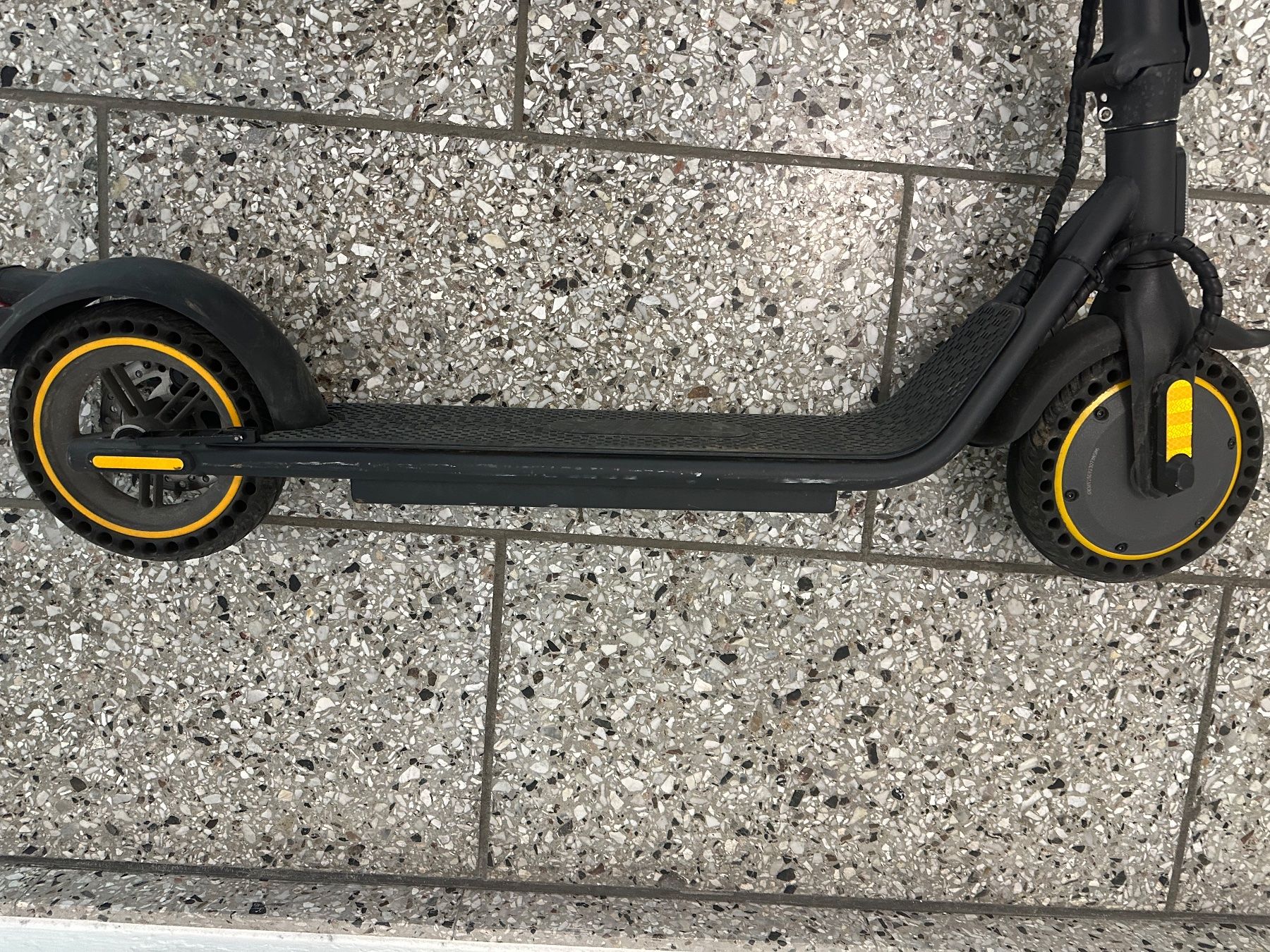 Kickboard: Elektro Tretroller GO – Usato da Liestal venduto da FuV01 8