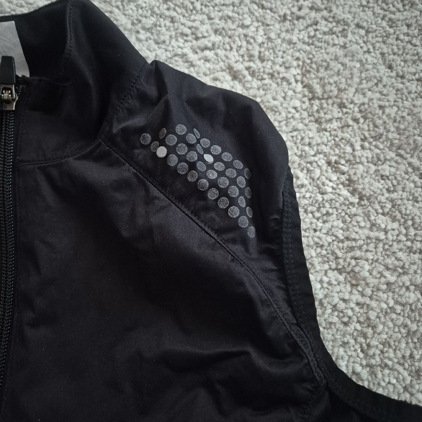 Skins Canottiere & Pantaloni: Fahrradweste von Skins – Usato da Steinhausen venduto da des_zv87 1
