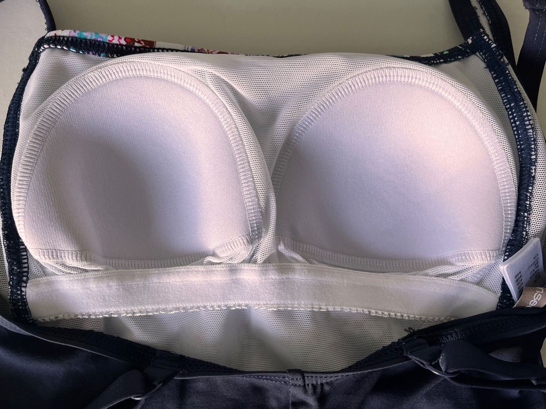 Sunseeker Badekleider & Bikinis: SUNSEEKER, Badekleid, Grösse 36B, Farbe Dunkelblau/gemustert – Neu und originalverpackt aus Rudolfstetten von gst_g7xl 4