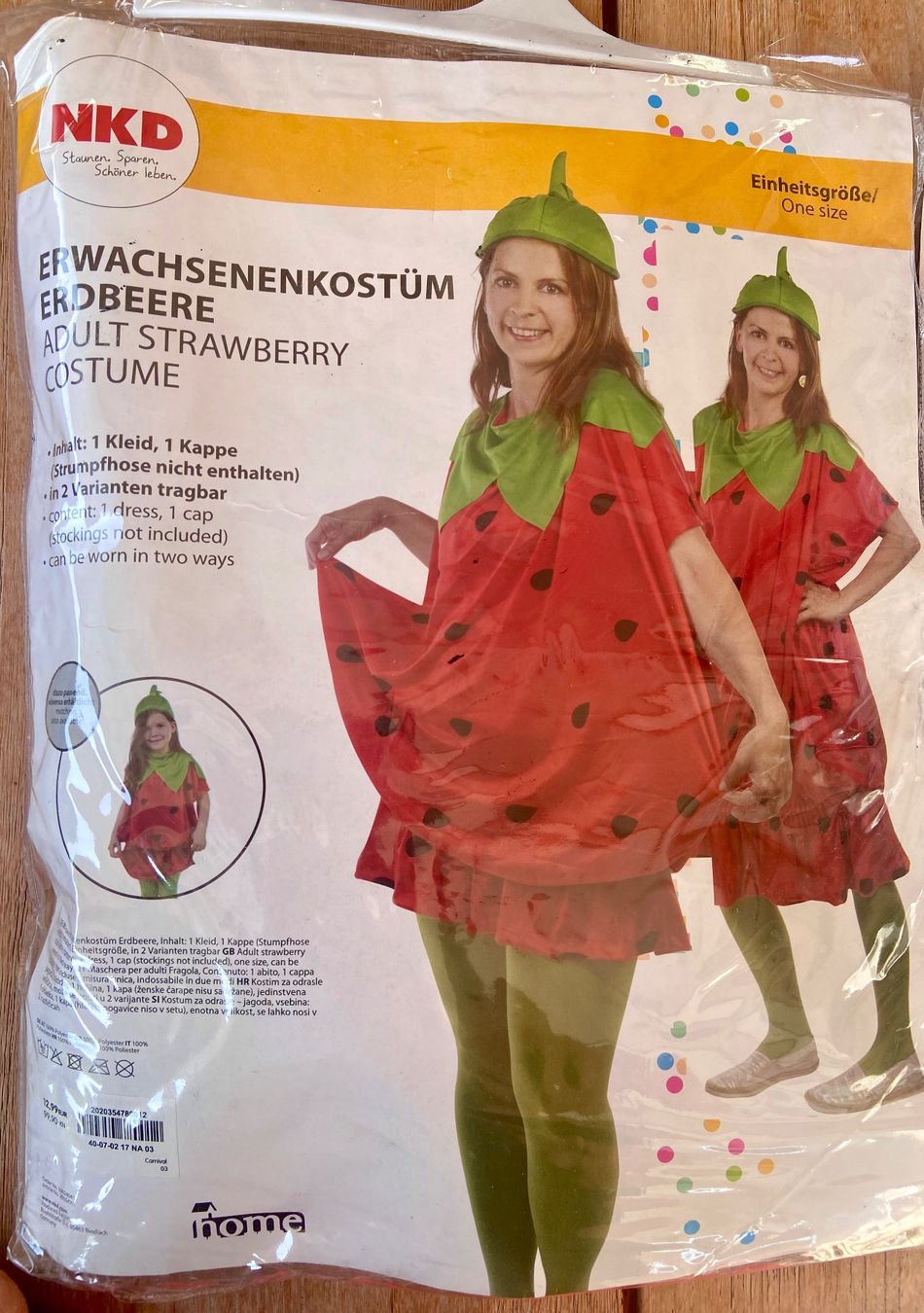 Costumes: 2x Fasnachtskostüme Erdbeere – D'occasion à Widnau par ama_7xzk 1