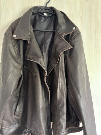 Coole Damenjacke Lederimitat Grösse L