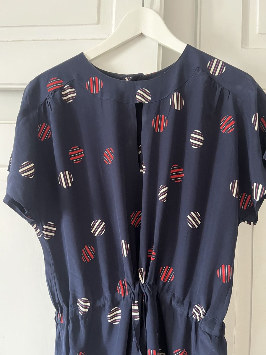 Celine Vestiti: Celine Paris Kleid 100% Seide Vintage – Usato da Zürich venduto da bonnuit