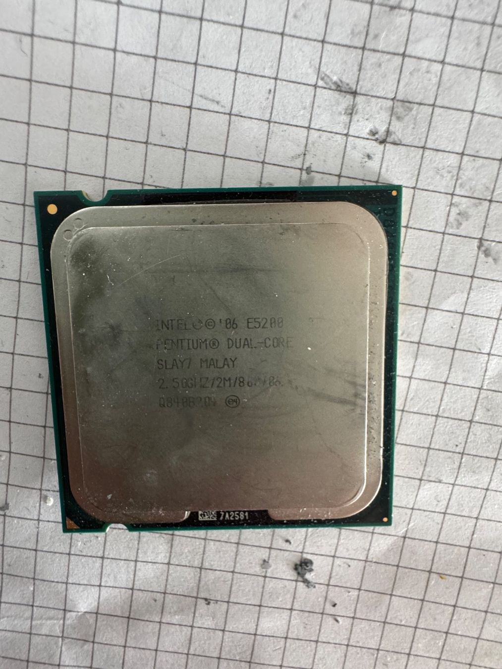 Intel PCs: Intel Pentium E5200 – D'occasion à Adliswil par Busys