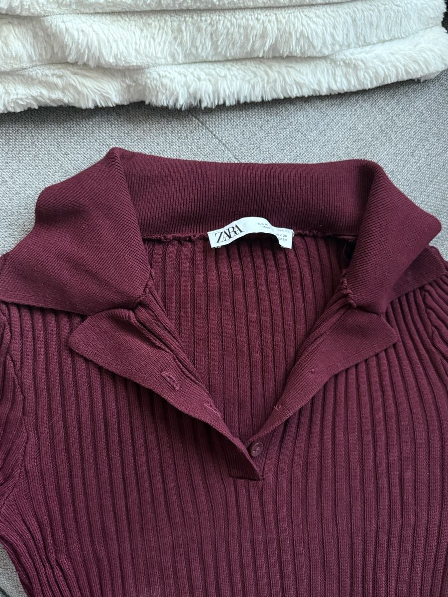 Zara Tops: ZARA burgundy ribbed top fitted size M chic – Gebraucht aus Zürich von aar_9mtz 3