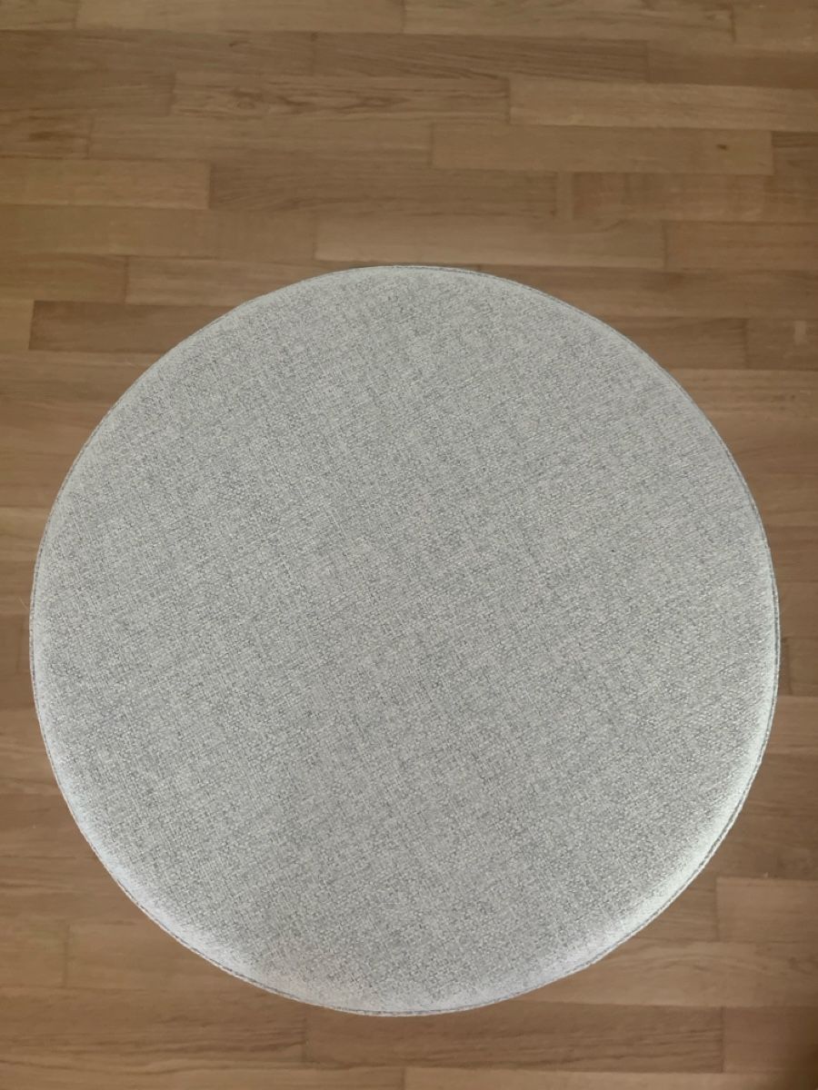 Ikea Sgabelli: Tabouret IKEA assis/debout beige  – Nuovo (secondo la descrizione) da Cressier NE venduto da cer_6sk6 2