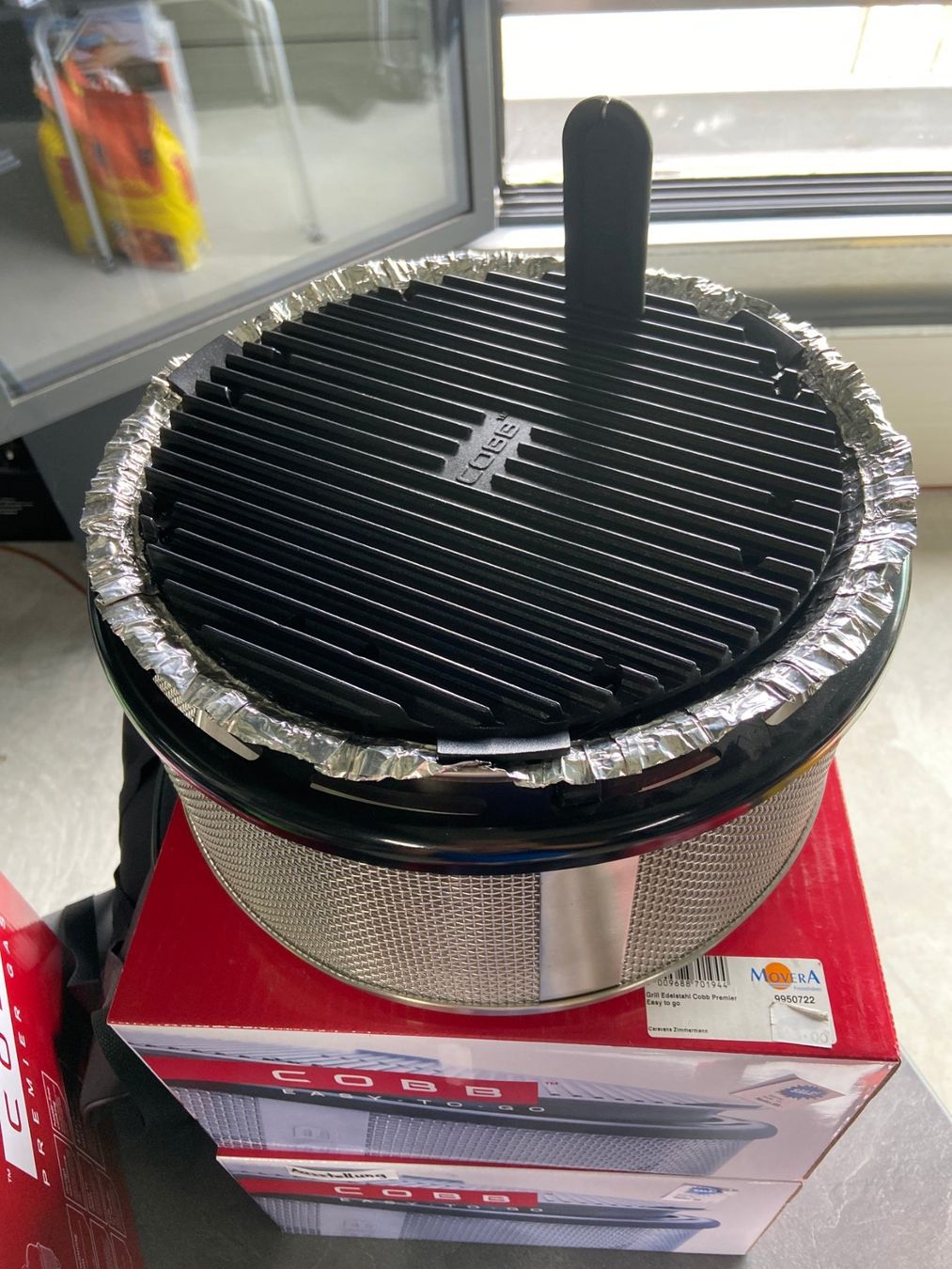 Griglie: Cobb Holzkohle Grill – Nuovo e nell'imballaggio originale da Emmen venduto da CZ6032 1
