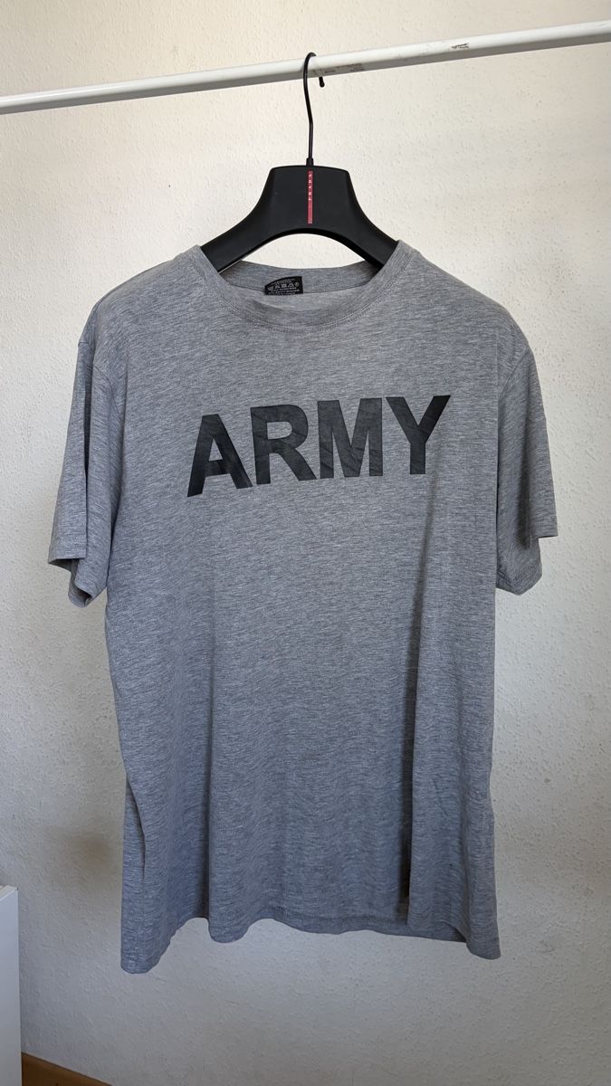 T-shirt: Army Herren T-Shirt Grau Gr. M – Usato da Zürich venduto da mat_bcg2 1