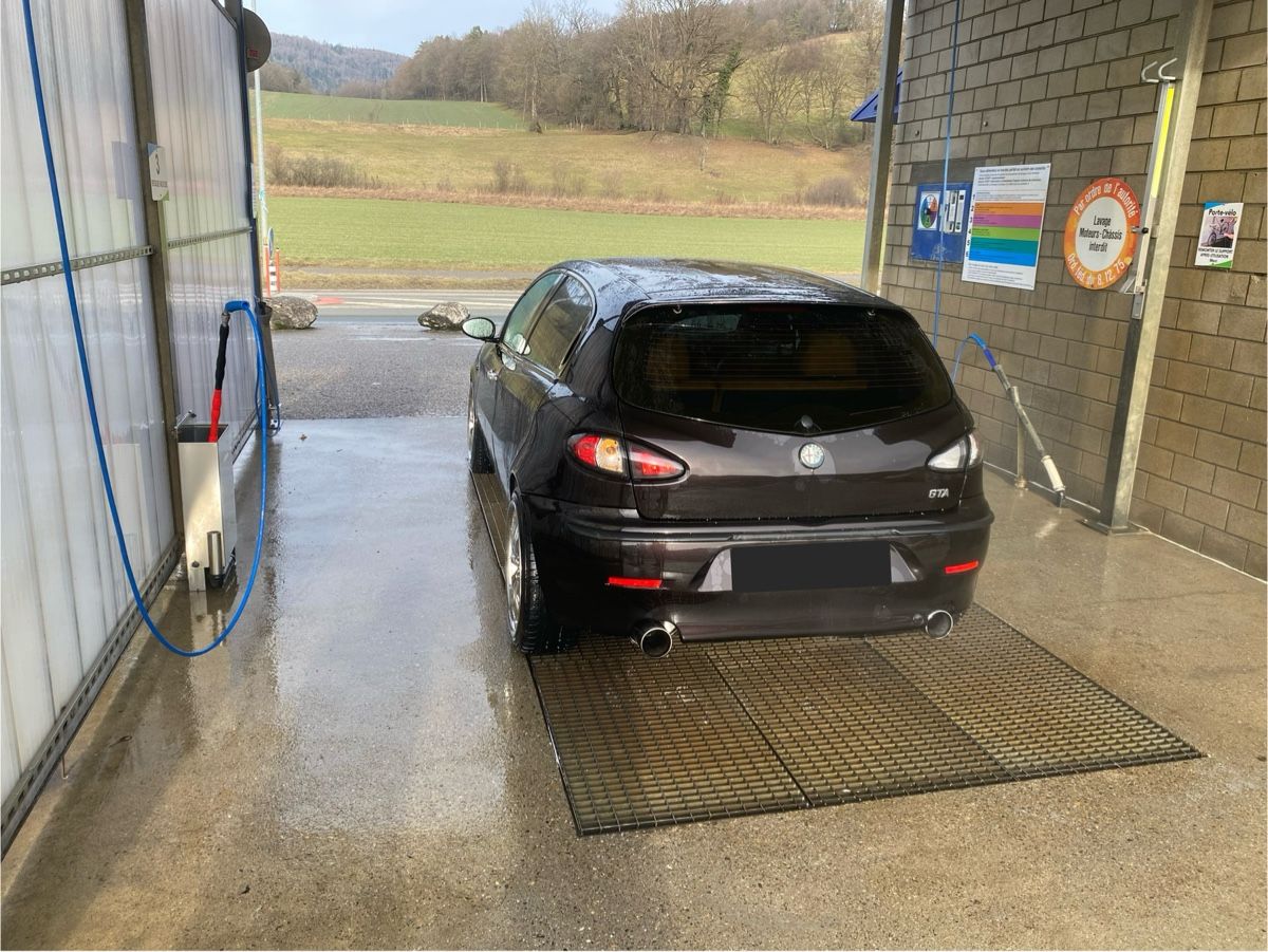 Autos: Alfa Romeo 147 2.0 TS – Gebraucht aus Soyhières von not_n8hc 3
