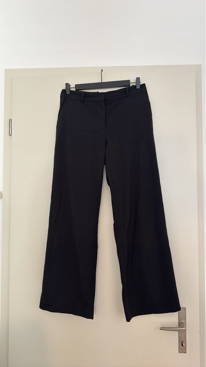 Pantaloni: Weekday Anzugshose Wide 38 – Usato da Zürich venduto da AnnaSaskia