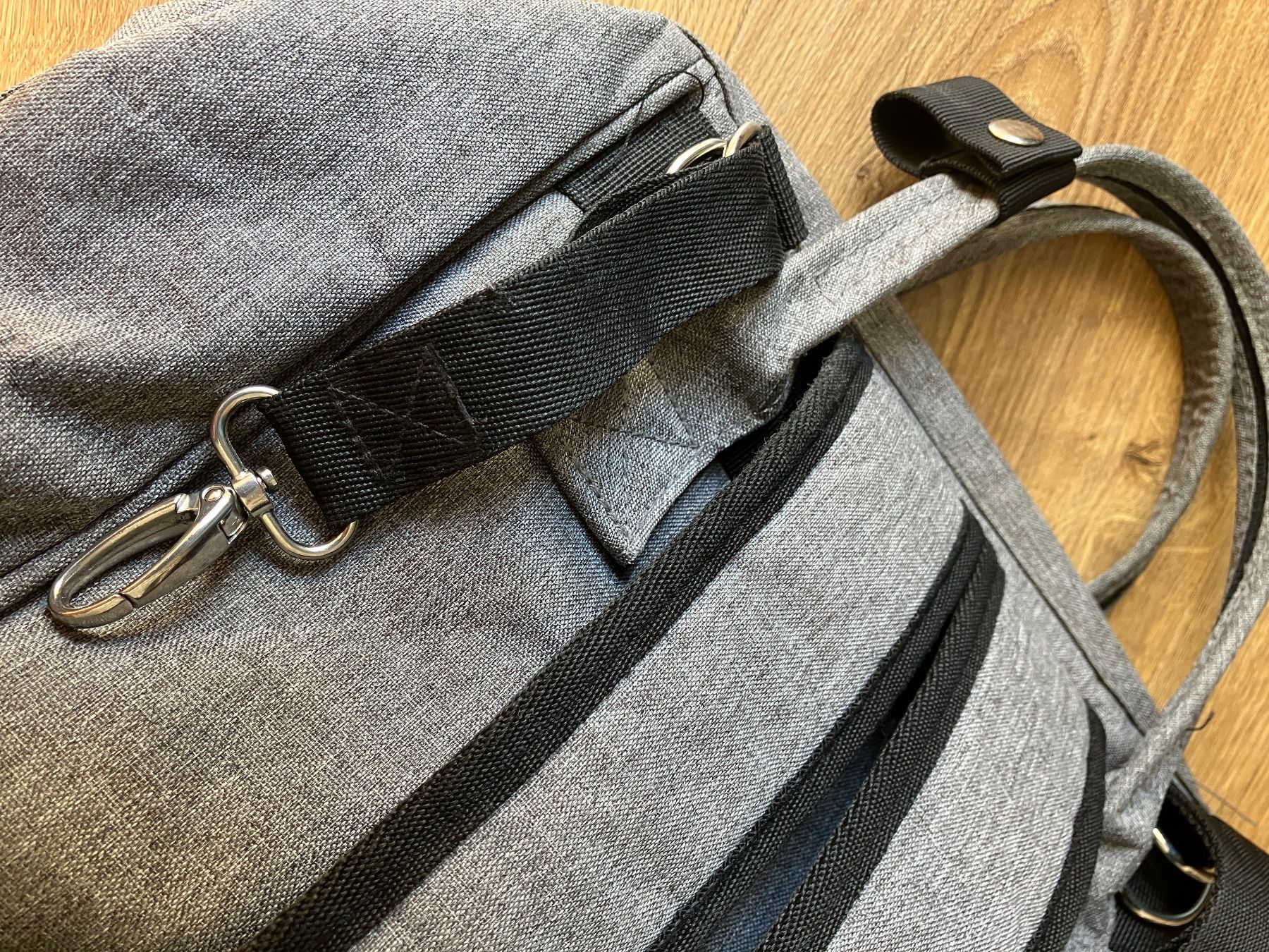 Fillikid Zaini: fillikid Baby changing backpack – Usato da Brugg AG venduto da Magna3 3