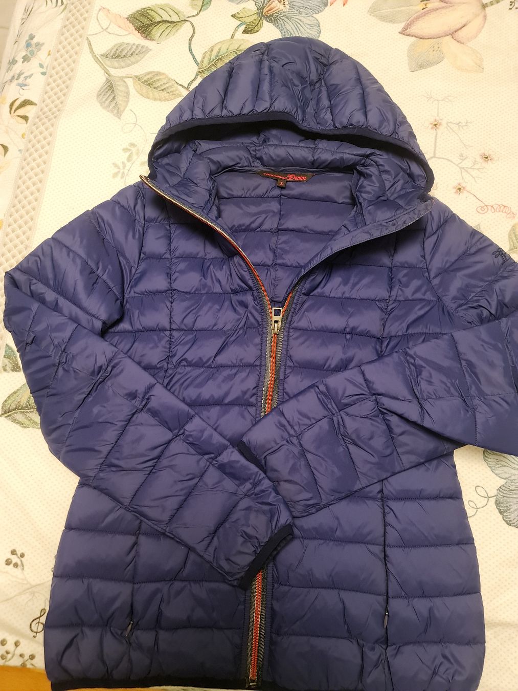 Tom Tailor Giacche: Daunenjacke Tom Tailor Gr.S – Usato da Itingen venduto da bea_bxv5
