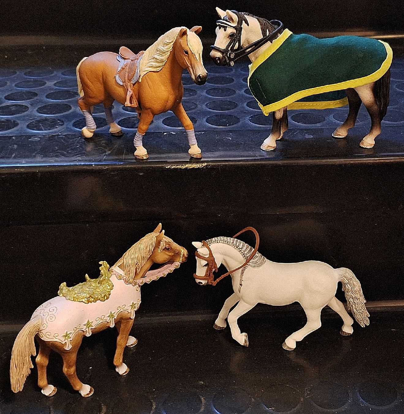 Schleich Giocattoli: 🐴 4  x grosse SCHLEICH Pferde – Usato da Emmenbrücke venduto da abu_9mj8 3