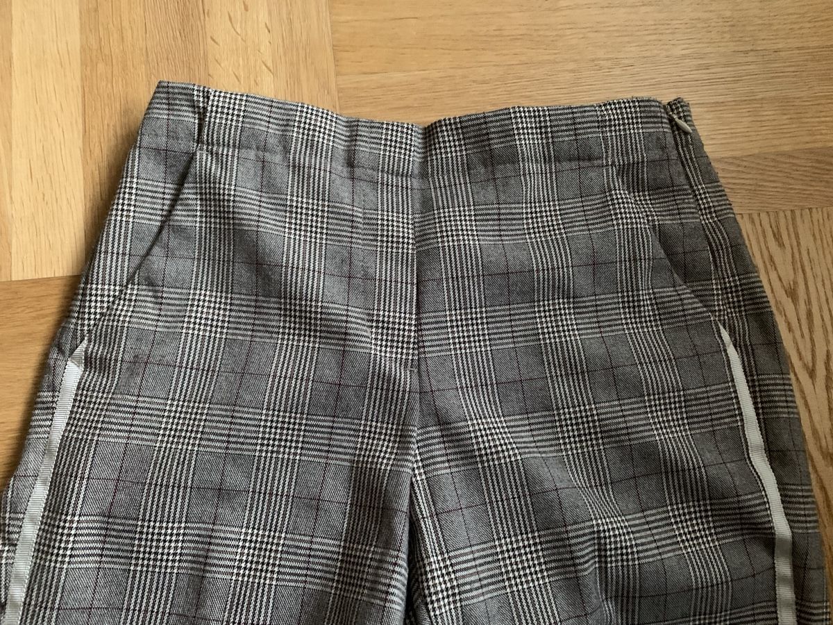Opus Pantaloni: Karo-Stoffhose von Opus, Gr. 34 – Usato da Zürich venduto da Nora321 4