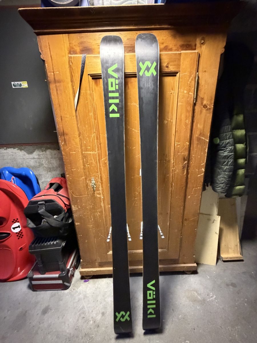 Völkl Skis: Völkl Revolt 90 - 180 cm – Gebraucht aus Untervaz von niederberger_kim 3