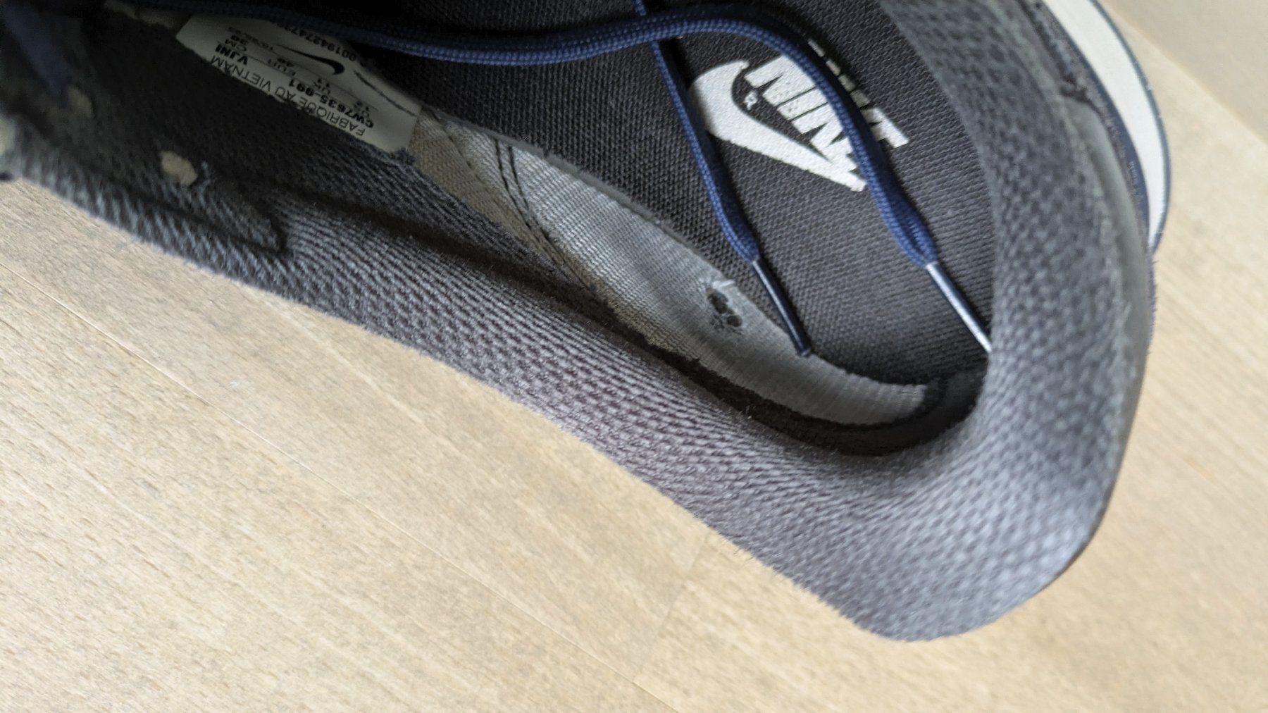 Nike Scarpe da uomo: Nike Internationalist By You Custom – Usato da Winterthur venduto da beeray 5