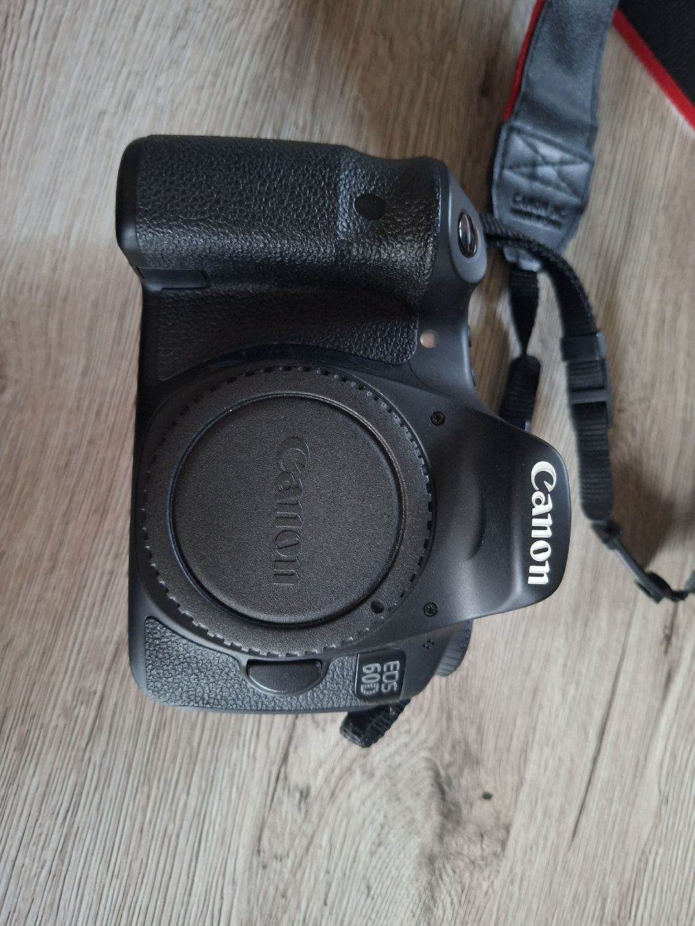 Canon Kamera: Canon EOS 60D Kit mit versch. Objektiven und Blitz  – Gebraucht aus Flums von wal_cb8k 7