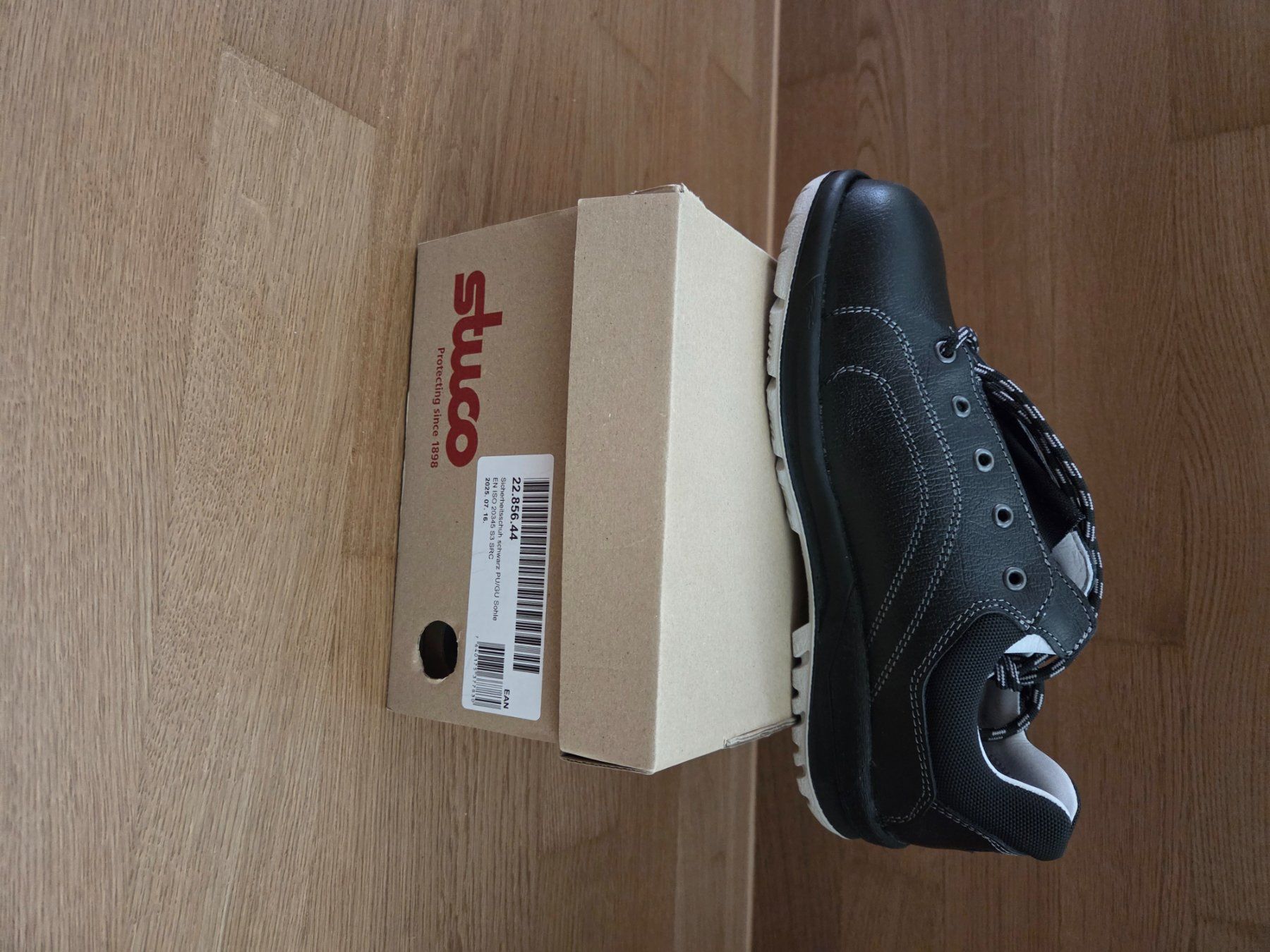 Stuco Chaussures hommes: Stuco Sicherheitsschuh Gr 44 – Neuf avec emballage d'origine à DomatEms par Gambon