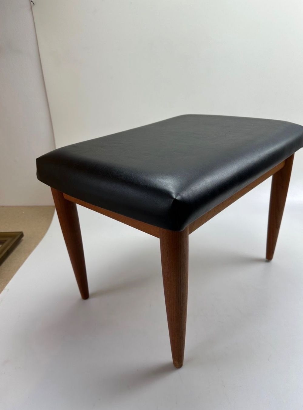 Tavoli da trucco: Vintage-Schminktisch von Arne Vodder – Usato da Luzern venduto da Naed3 4