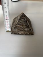 Dekorative Pyramiden Figur 6 cm guter Zustand