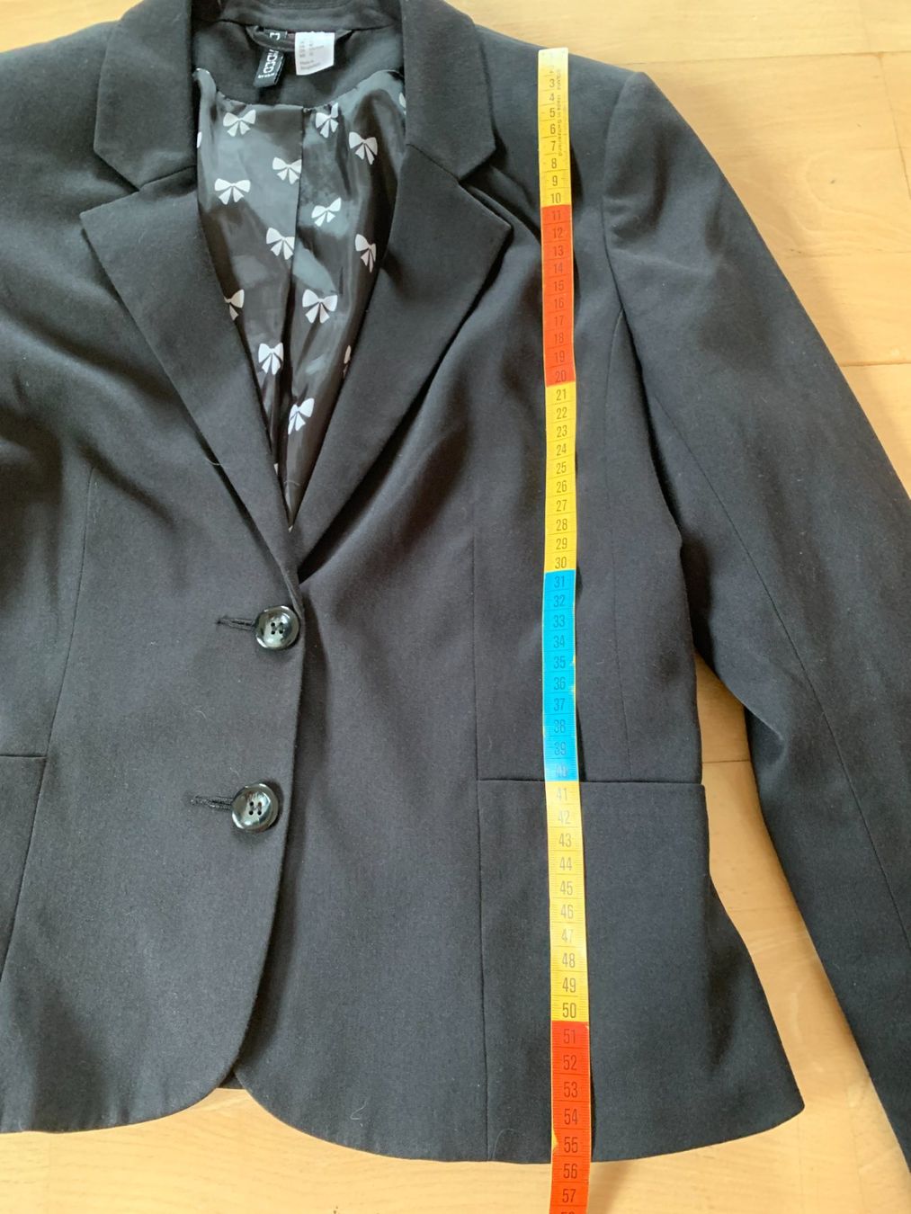 H&M Giacche: H&M DIVIDED Damen Blazer, Gr. 40, Schwarz – Usato da Worb venduto da farben20zauber 3