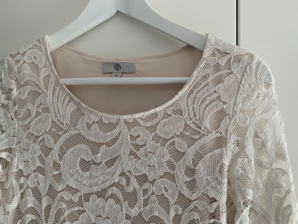 Heine Kleider: Heine Spitzenkleid weiss Grösse 34 – Gebraucht aus Bühler von Princess2016 1
