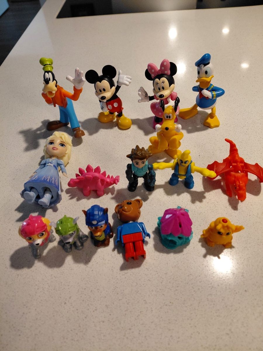 Disney Spielzeuge: Disney Figuren und viele andere – Neu und originalverpackt aus Grenchen von lia51