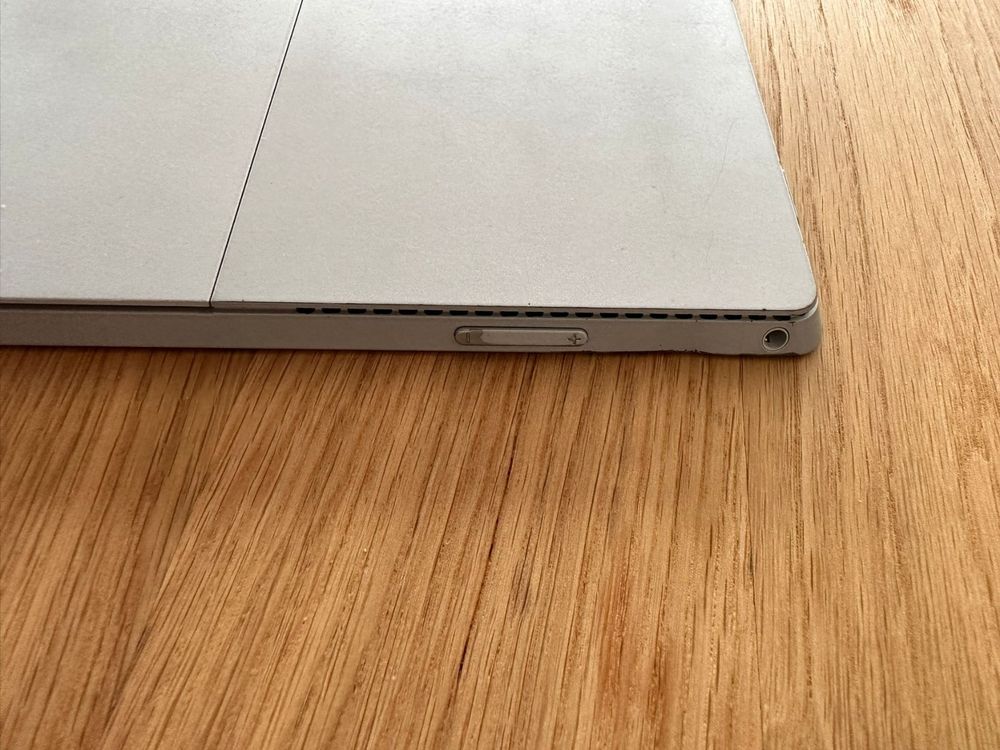 Tablette surface windows 8 pro gebraucht in bulle f r chf 165 mit