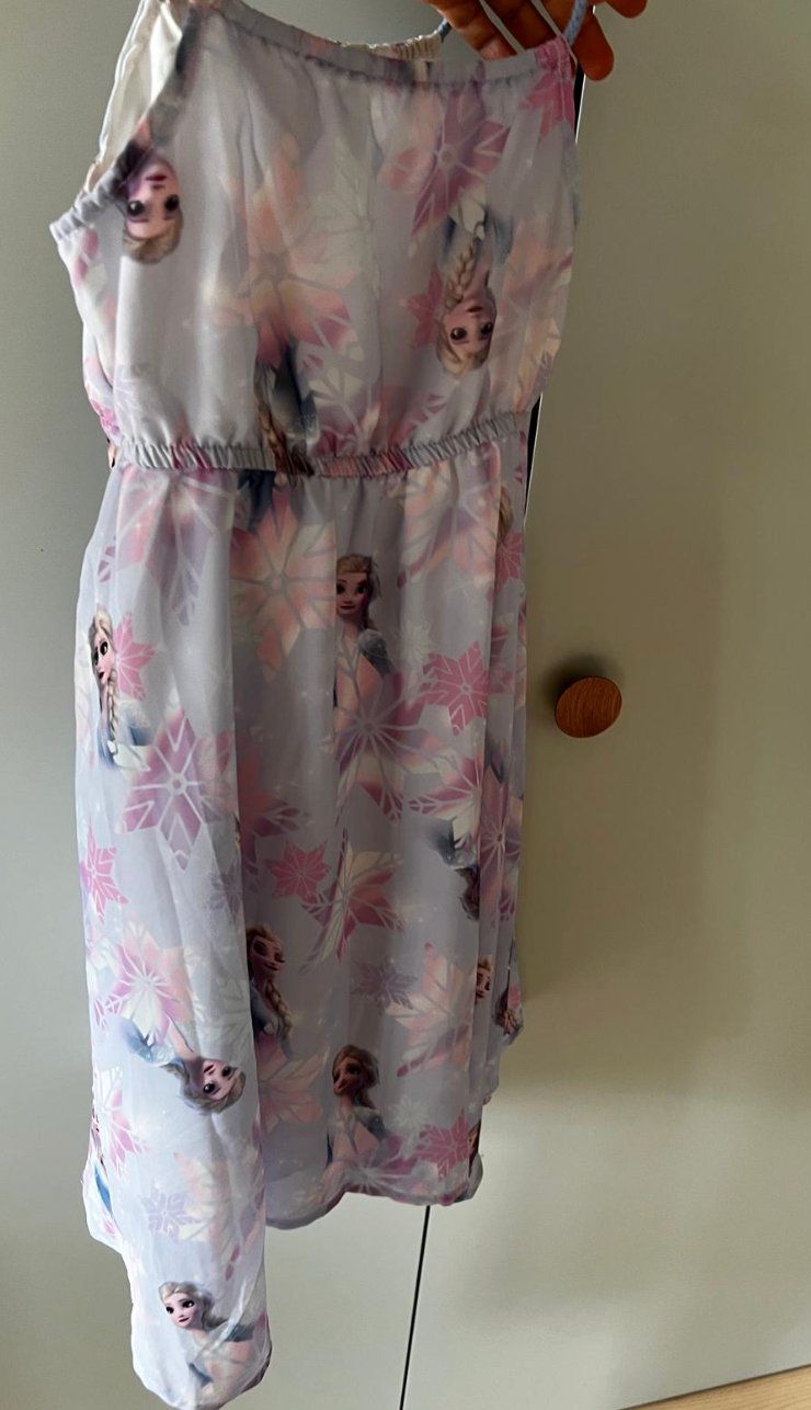 H&M Vestiti & Gonne: H&M Elsa Kleid Gr.116 – Usato da Zürich venduto da normanprice 1