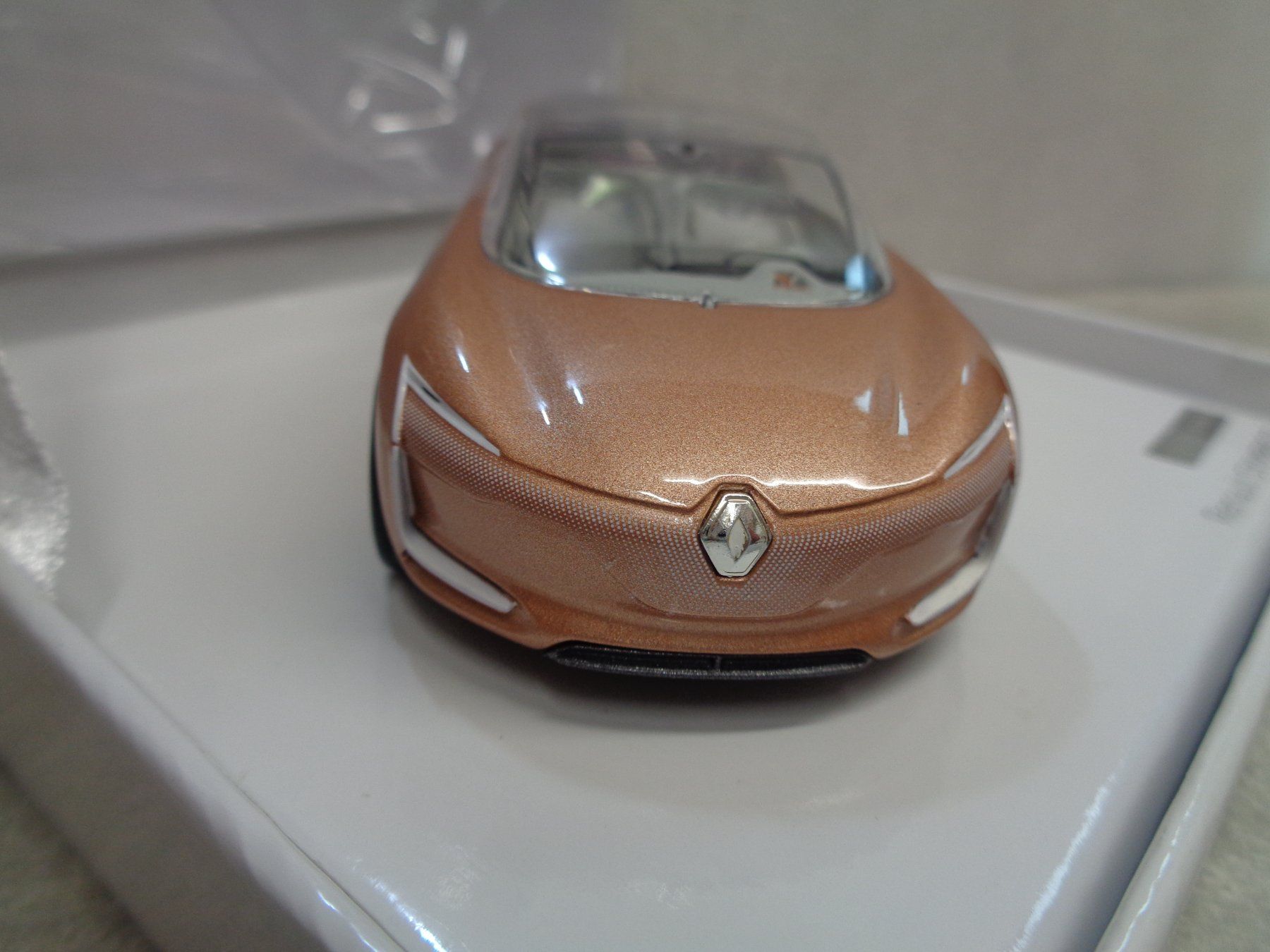 Renault Modellini d'auto: Norev 1:43 Prototype Renault Symbioz – Nuovo e nell'imballaggio originale da Reconvilier venduto da rallycar 2