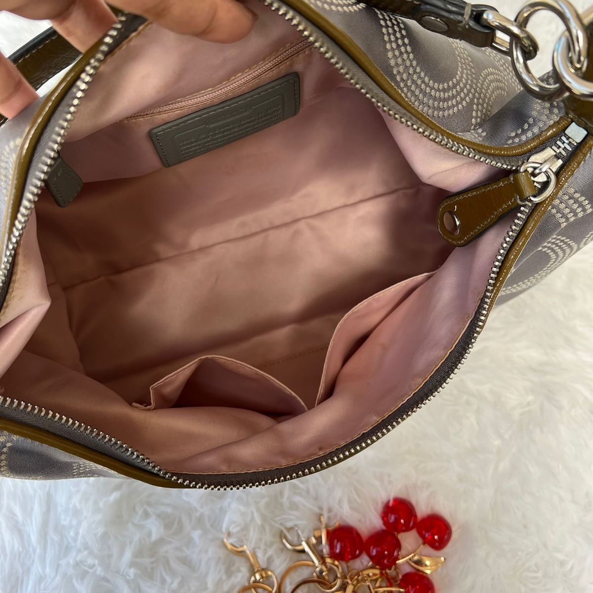 Coach Borse da donna: Wunderschöne Coach Handtasche, Grau - Top Zustand! – Nuovo (secondo la descrizione) da Eggenwil venduto da CNSRVINTAGE 1