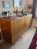 Sideboard Holz mit Schubladen und Türen Antik