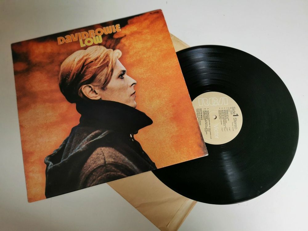 David Bowie – Low (Gebraucht) in für CHF 19.95 – mit Lieferung auf ...