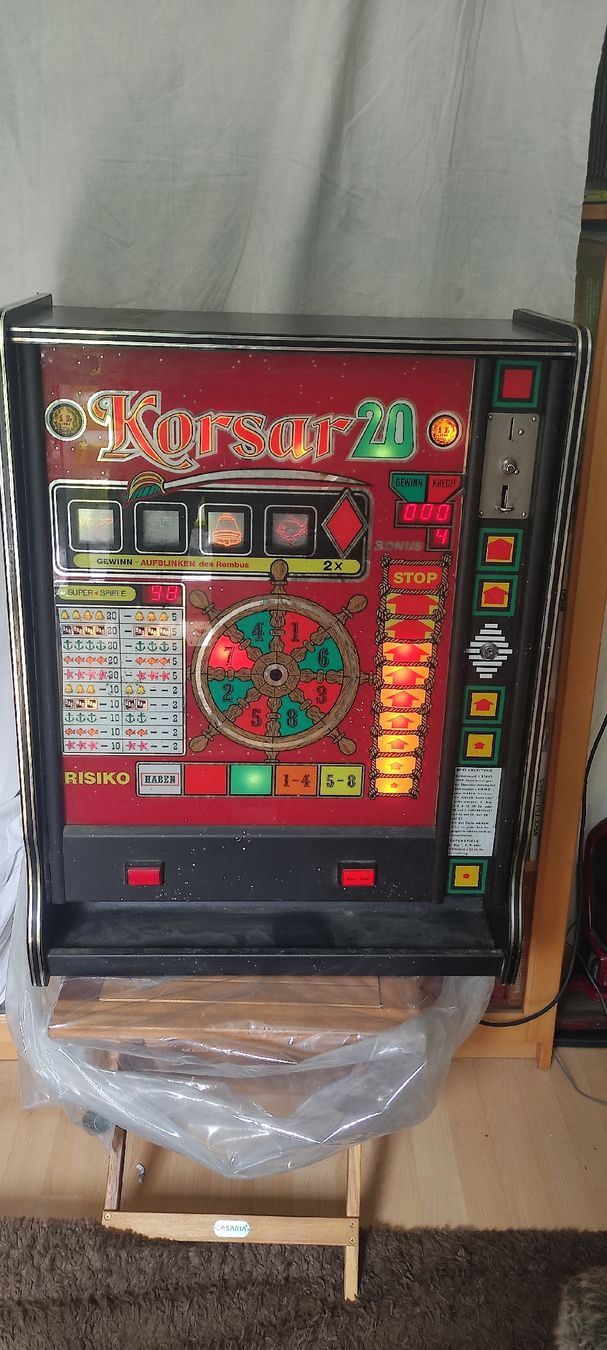 Slot Machine: Geldspielautomat – Usato da Altstätten SG venduto da Barsch2