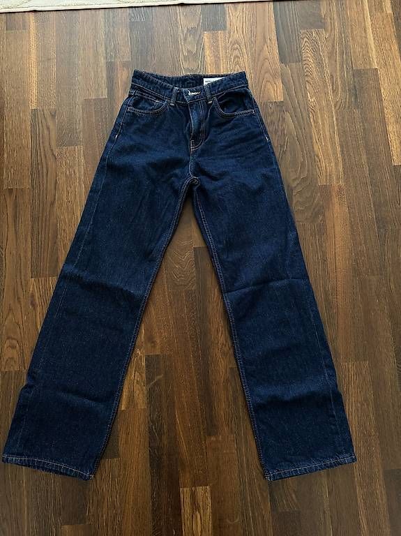 Jeans: Bershka Jeans – Nuovo e nell'imballaggio originale da Dietikon venduto da mic_l9hy