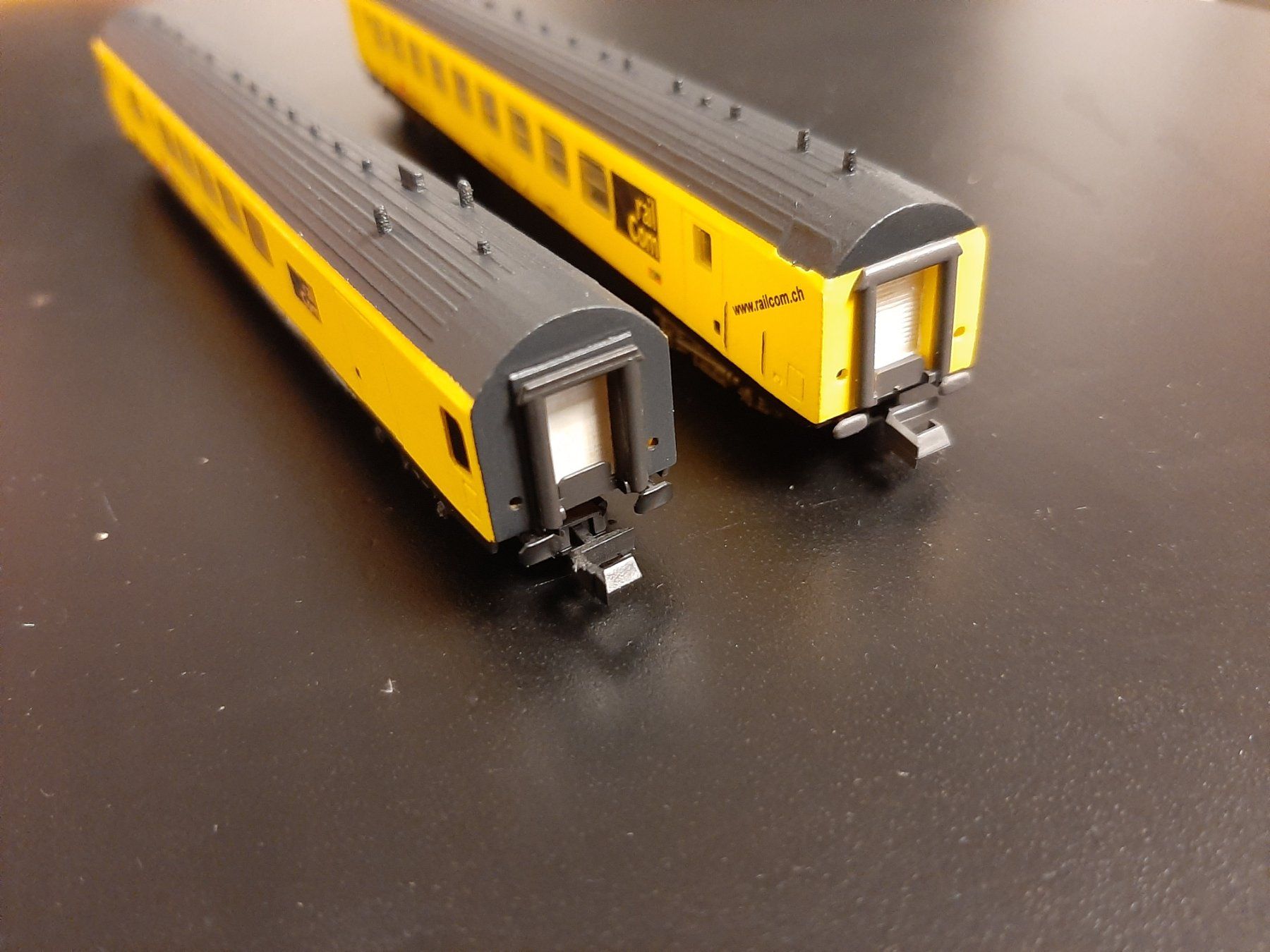 Modellini di ferrovie: Coffret Voitures Railcom – Usato da Colombier NE venduto da Couscous12 3