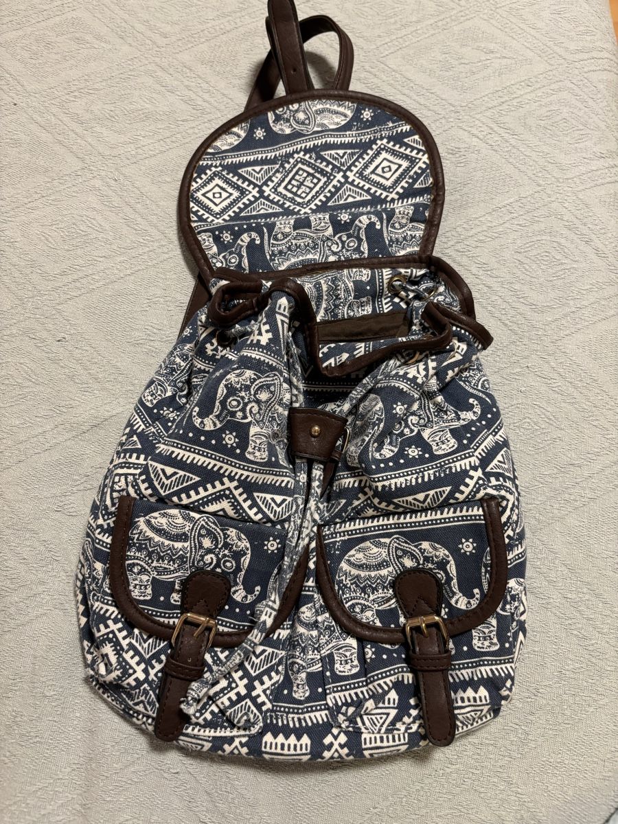 Lässig Sacs à dos: Stoffrucksack – Neuf (Voir description) à Kesswil par Branca-01