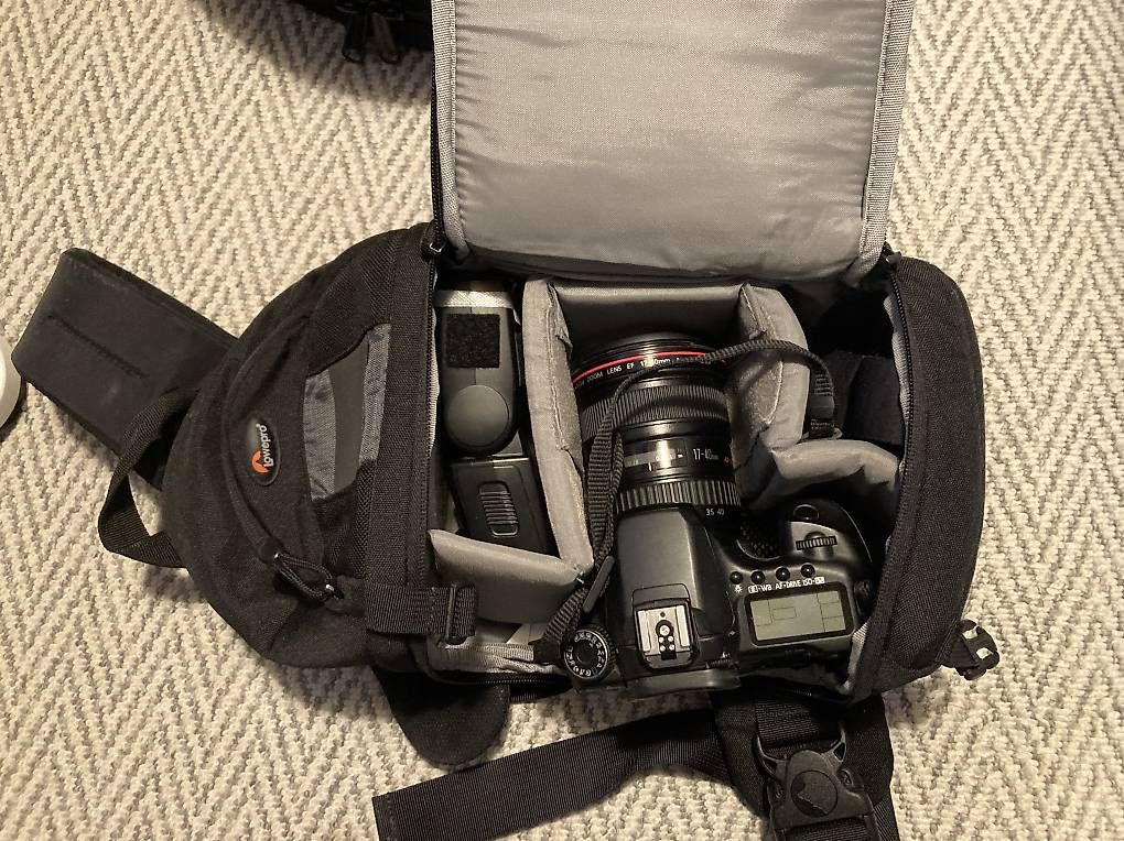 Zaini: Sac à dos photo Lowepro – Usato da Brügg BE venduto da hav_58sh 1