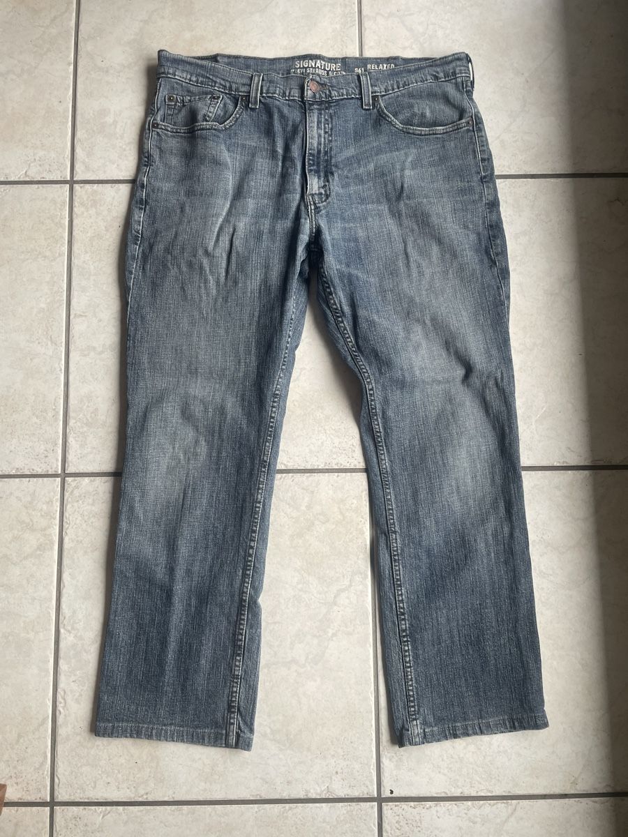 Levi's Jeans: Jeans Levi’s S61 Taille 38 32 – Gebraucht aus Vallamand von Bricbracbroc82