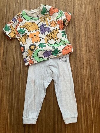 Tierli-Pyjama, Grösse 86/92, perfekt für den Frühling!