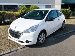 Peugeot 208 1.0 Vti km 72300 Frisch mfk