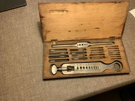 Whitworth Gewindeschneider Satz im Holzkasten, Vintage! (57)