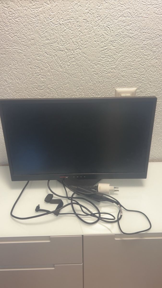 Monitor: Écran pc gaming 144hz HP OMEN 25 – Usato da Martigny venduto da ale_5gzg