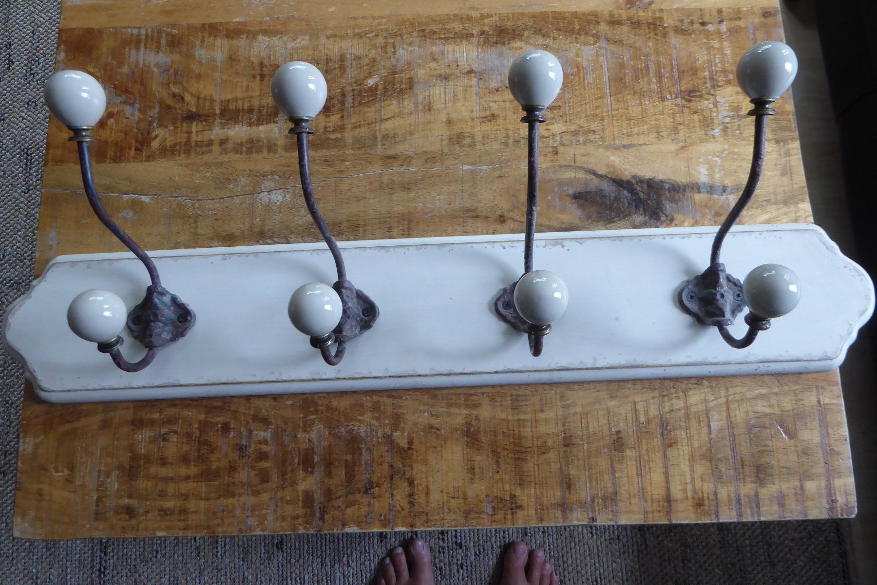 Guardaroba: Vintage Wand  Garderobe 4 Hacken – Usato da Sargans venduto da Benziner