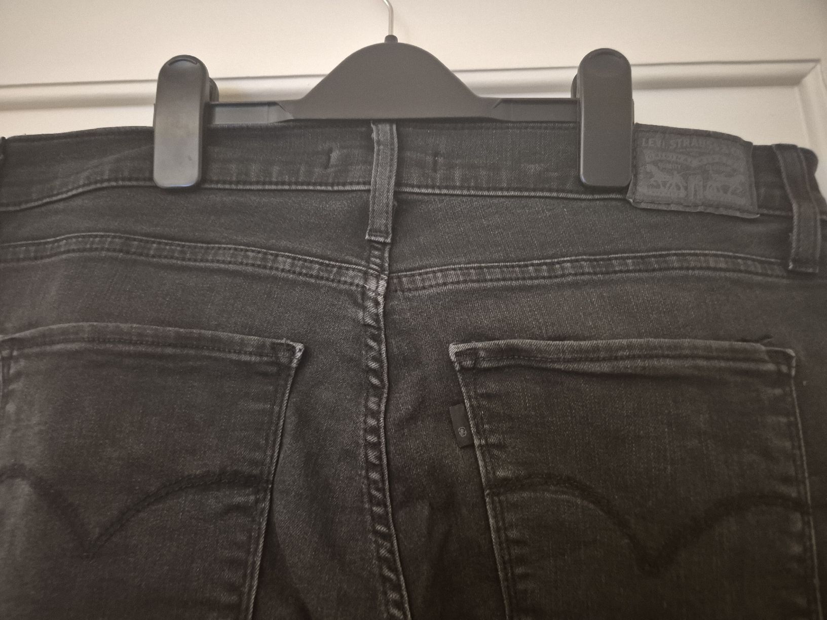 Levi's Jeans: Levi's 724 High Rise Straight, Gr. 31 – Usato da Zürich venduto da Inanina 4