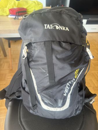 Tatonka Vento 25 Wanderrucksack 25L mit Regenhülle