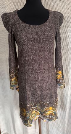 Hübsches Strickkleid von Lavand mit Puffärmeln Gr. 36/38