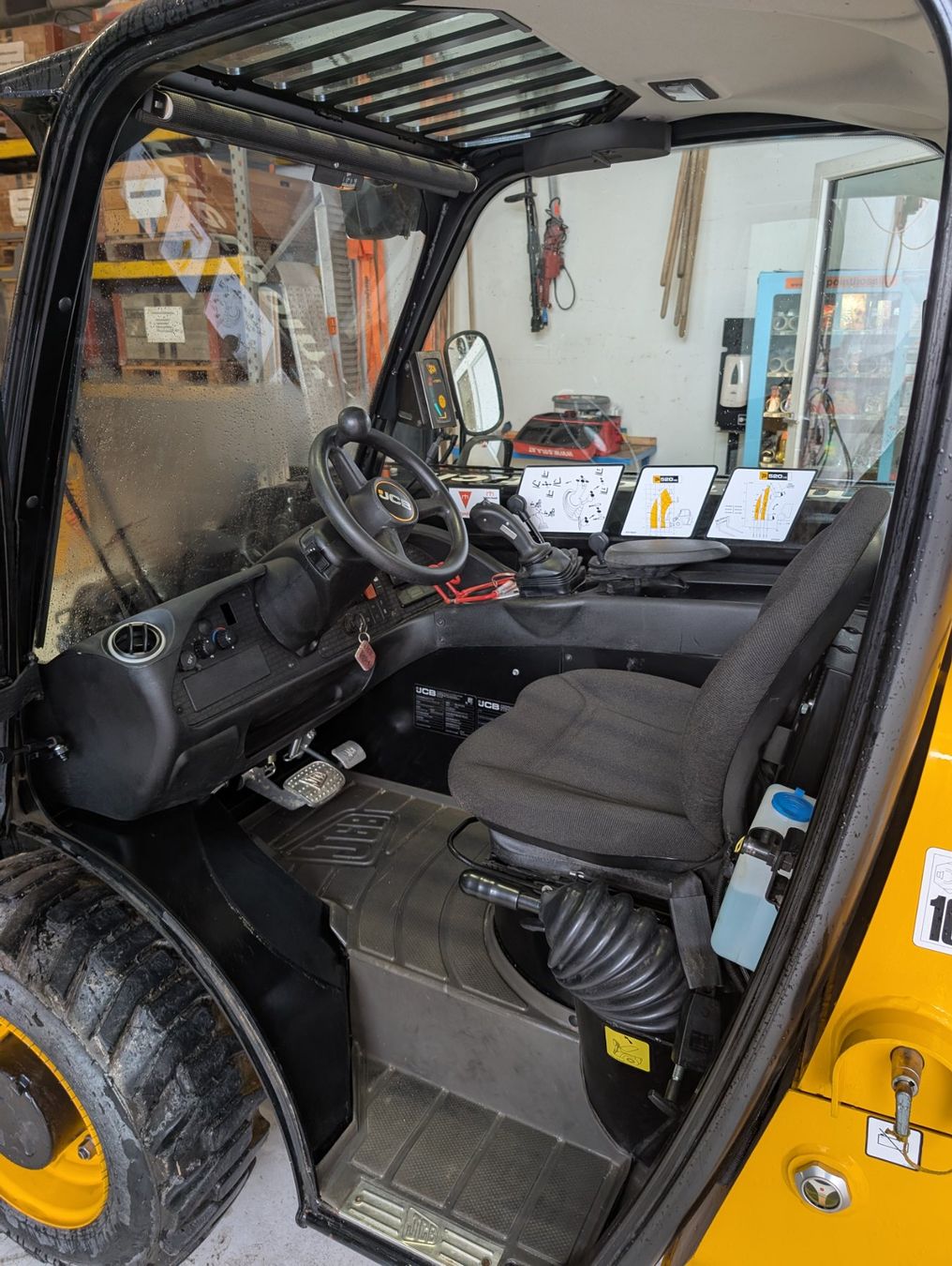 Jcb Caricatori: JBC 520 40 Teleskoplader Teleskopstapler – Usato da Scherz venduto da Mietpoint_Hossli 5