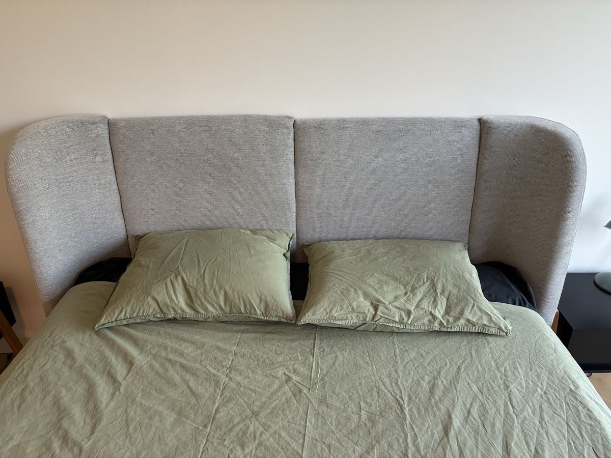 Letti: Lit + Sommier + Matelas – Nuovo (secondo la descrizione) da Genève venduto da ebo_m287 3