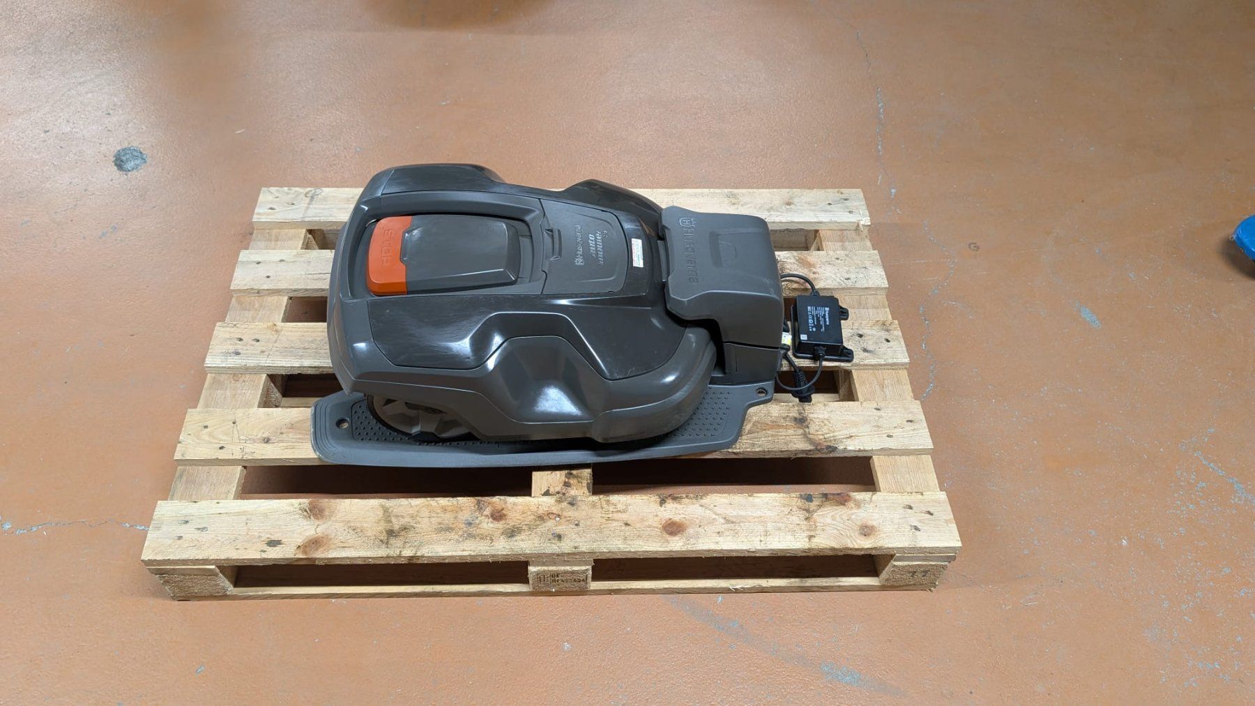 Husqvarna Tondeuses à gazon: Automower Husqvarna 315 – D'occasion à Lätti par baumi02 3