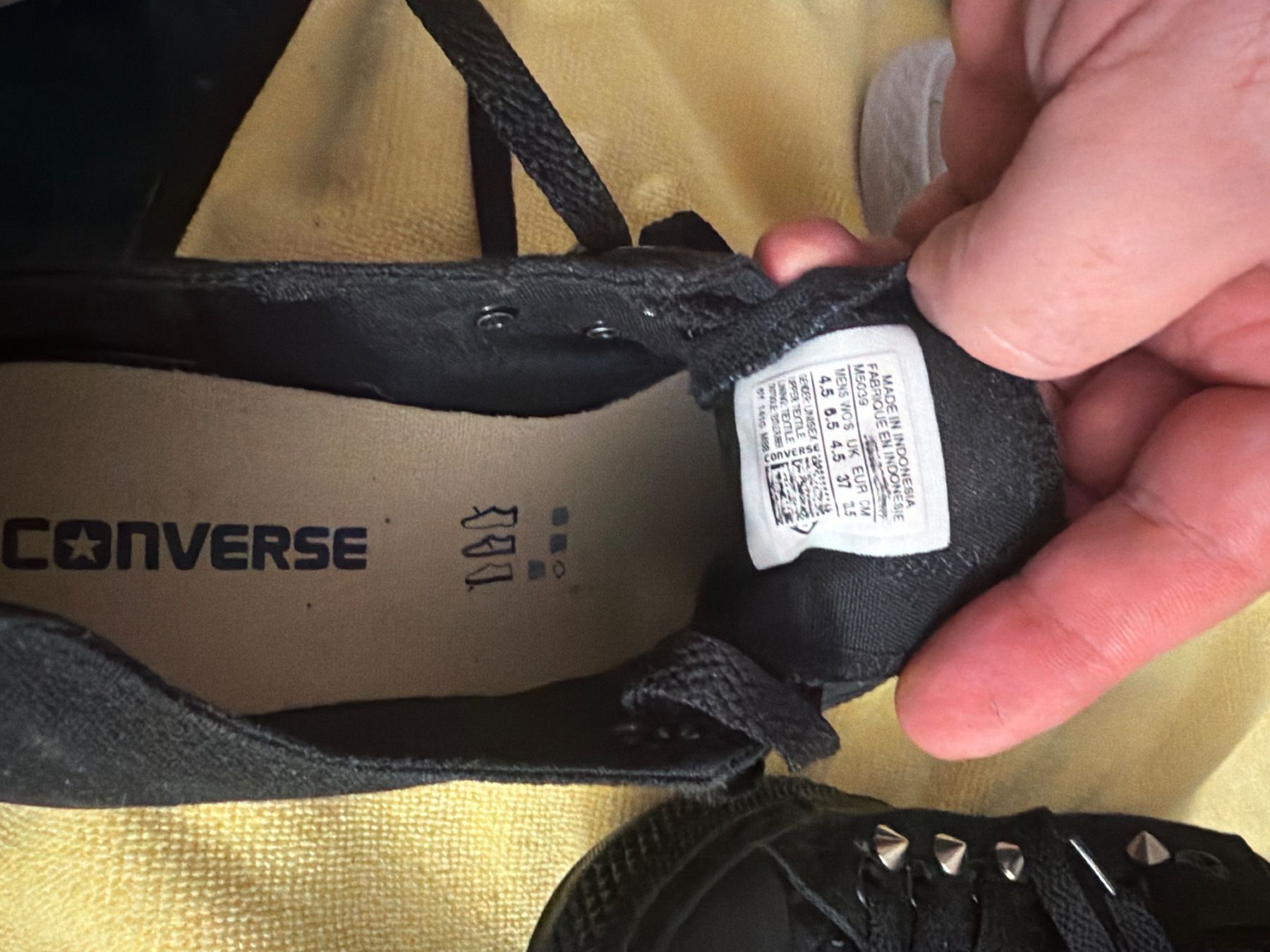 Converse Scarpe da uomo: Converse All Stars, Gr. 33 und gr 37 – Nuovo (secondo la descrizione) da Bern venduto da Golem3 3